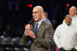 争议判罚引热议！NBA杯赛程公布，焦点对决引期待