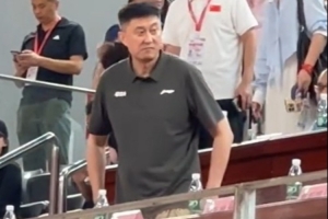 狂飙！中国女篮力克尼日利亚，杜锋主席台见证辉煌时刻