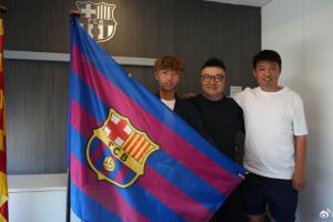 逆境中绽放！14岁李昊炎展现顽强意志