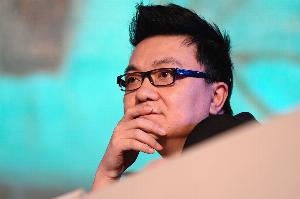 董路论青训争议：持续集中训练更佳，部分技战术宜精细雕琢