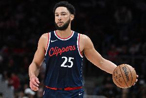 争议判罚成转折？本西底薪回归引NBA热议