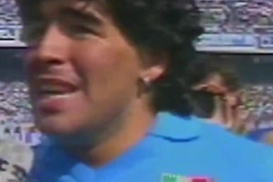 球王认证️马拉多纳：巴雷西是足坛最伟大的后卫