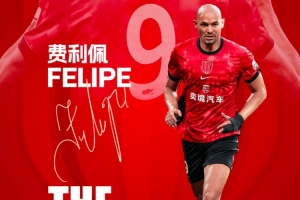 费利佩续约蓉城，凭什么稳坐板凳？三点拆解费利佩本场的取胜钥匙