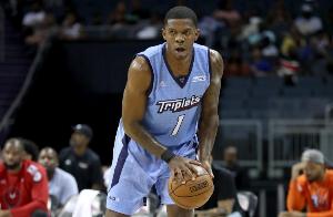 战术解析：乔·约翰逊三大关键动作如何决定Big3胜局