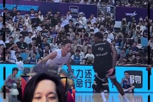 百分大战结束，若乔治全力防守，白晶能得几分？你觉得呢？